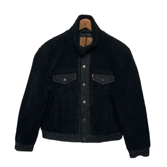 Levi’s Ex-boyfriend Sherpa Trucker Jacket - Picture 3 of 7